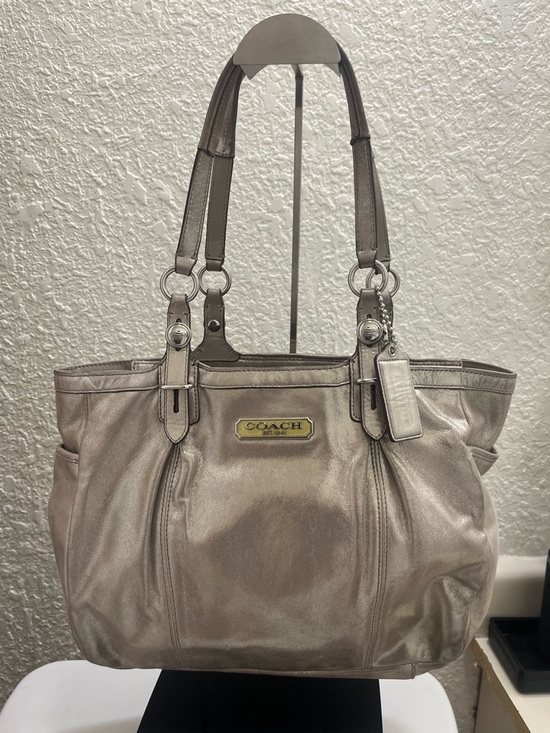 Coach Handbags - Coach Metallic Gold Leather Tote Bag | Large Shoulder Bag | Lilac Interior